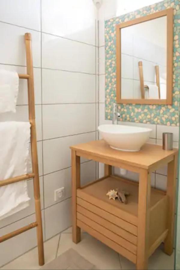 Bungalow Vanille Pacane - Vue Mer Avec Spa Prive Les Trois-Ilets Kültér fotó
