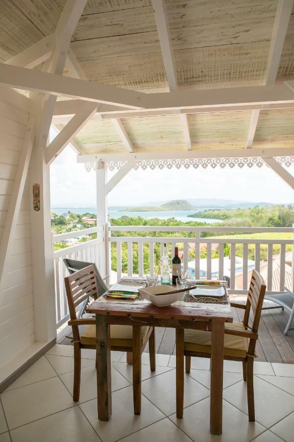 Bungalow Vanille Pacane - Vue Mer Avec Spa Prive Les Trois-Ilets Kültér fotó